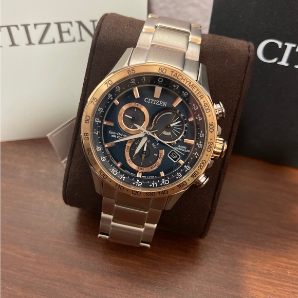 New Citizen Men's Eco-Drive PCAT Blue Dial Two-Tone Watch | 43mm | CB5916-59L - Picture 6 of 10